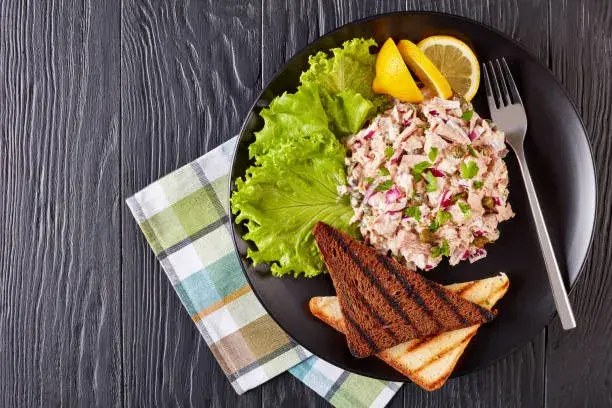 Seared Tuna and Bean Salad